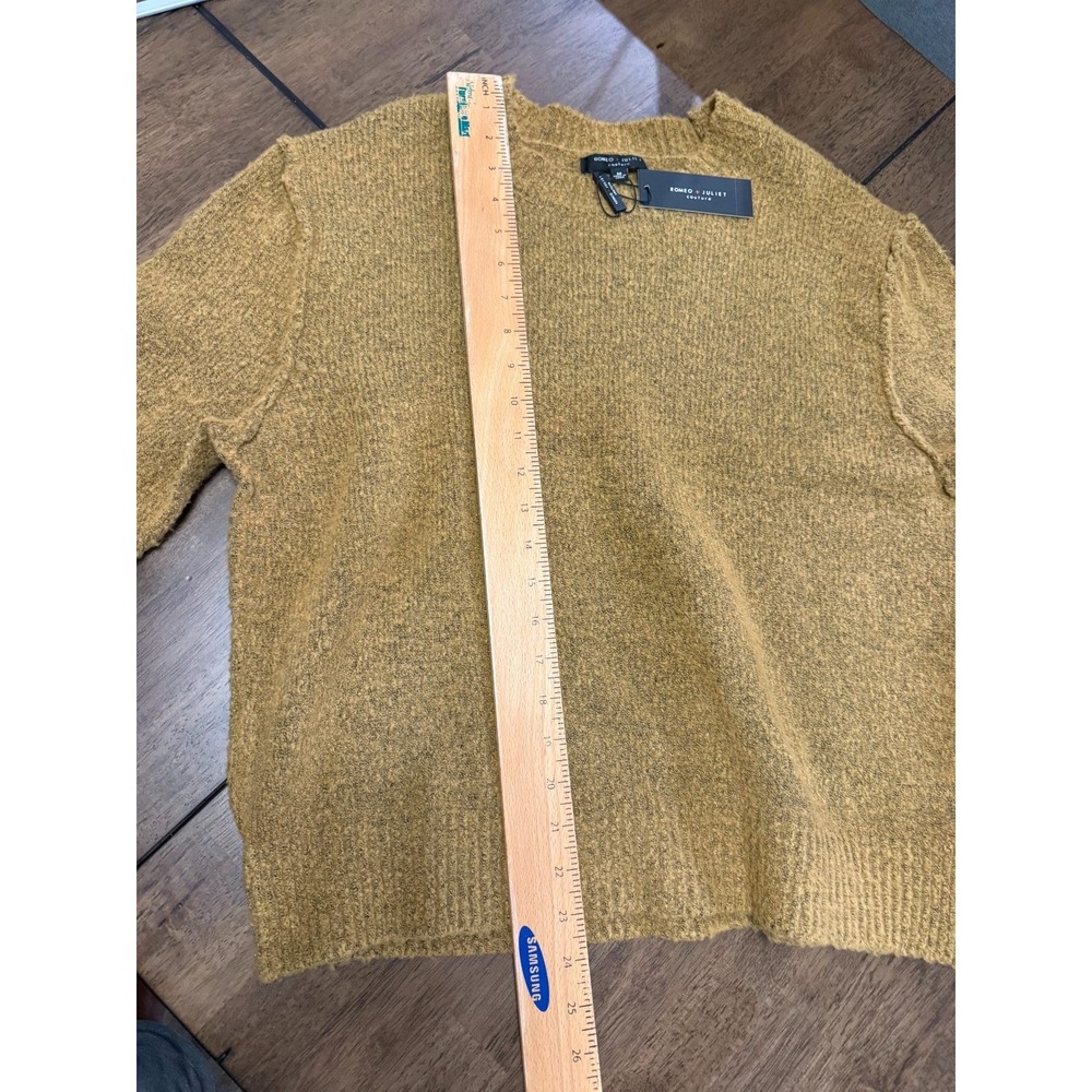 Romeo & Juliet Couture Women's Camel Pullover Sweater Size M NWT